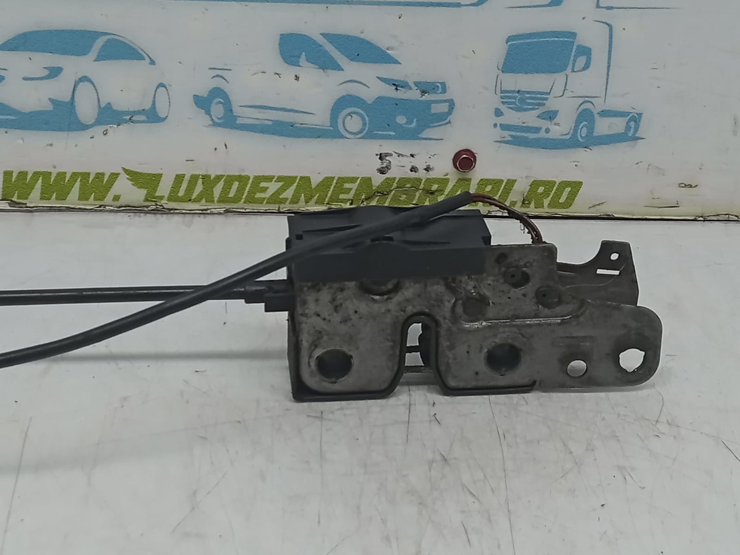 Broasca capota 3c1823187 Volkswagen Passat B6 (2005 - 2010)