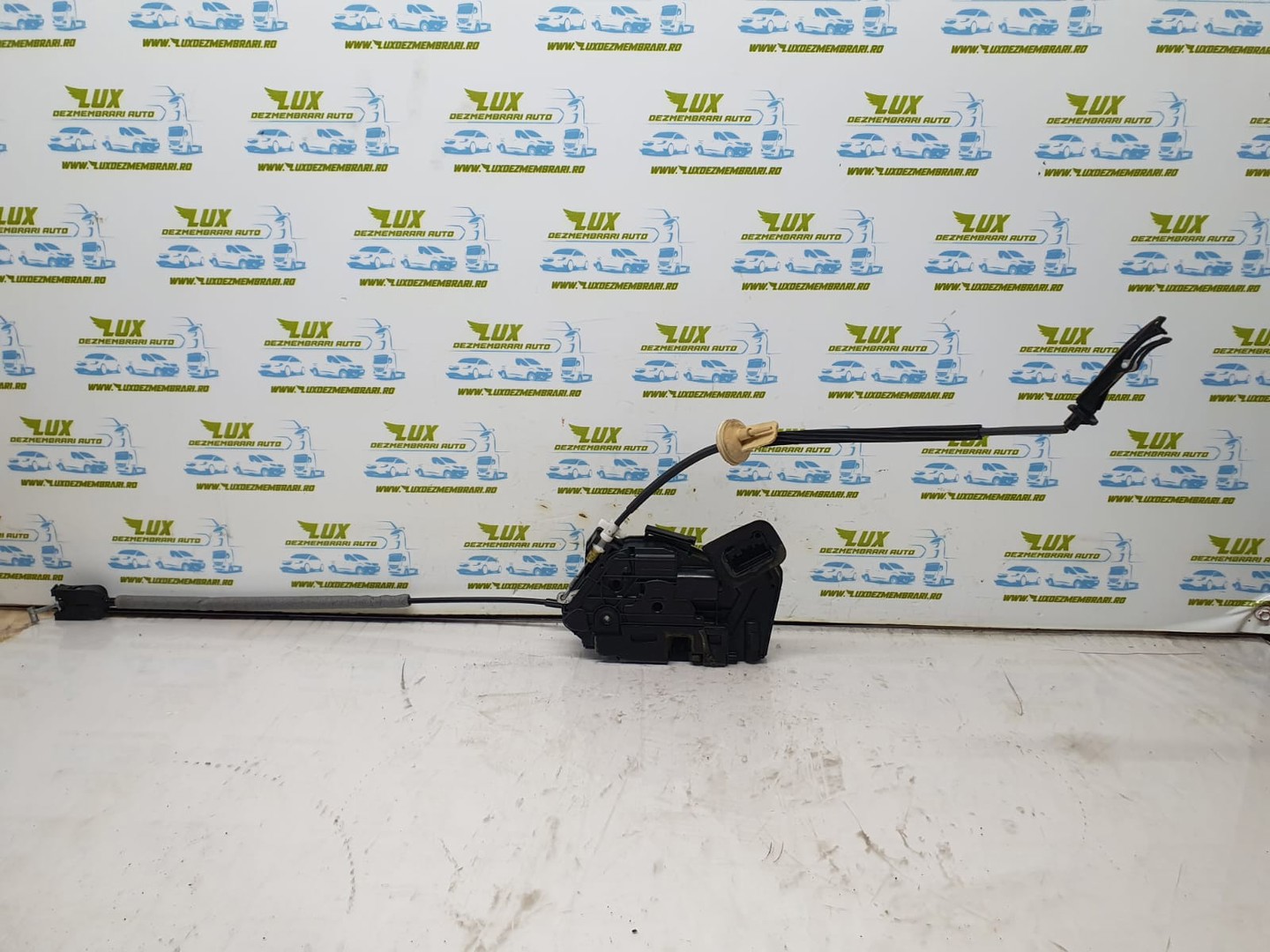 Broasca dreapta fata 5k1837016 Volkswagen Golf 6 (2008 - 2015)