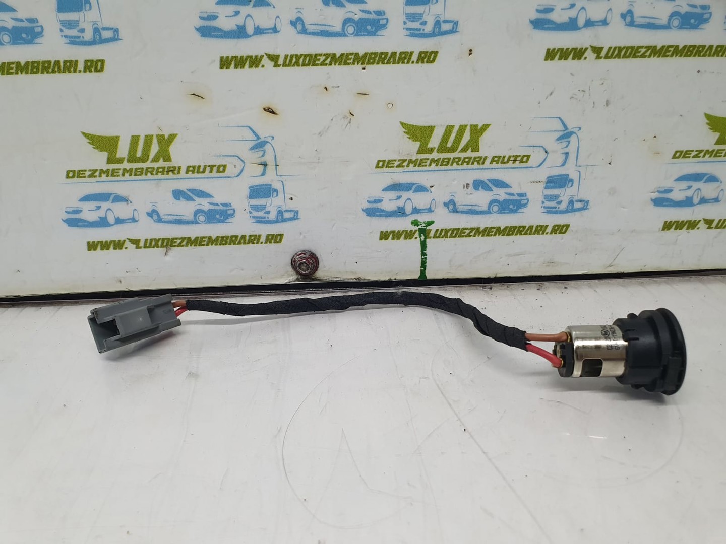 Priza 12V gv4t-19n236-aa Ford Kuga 2 (2013 - 2020)
