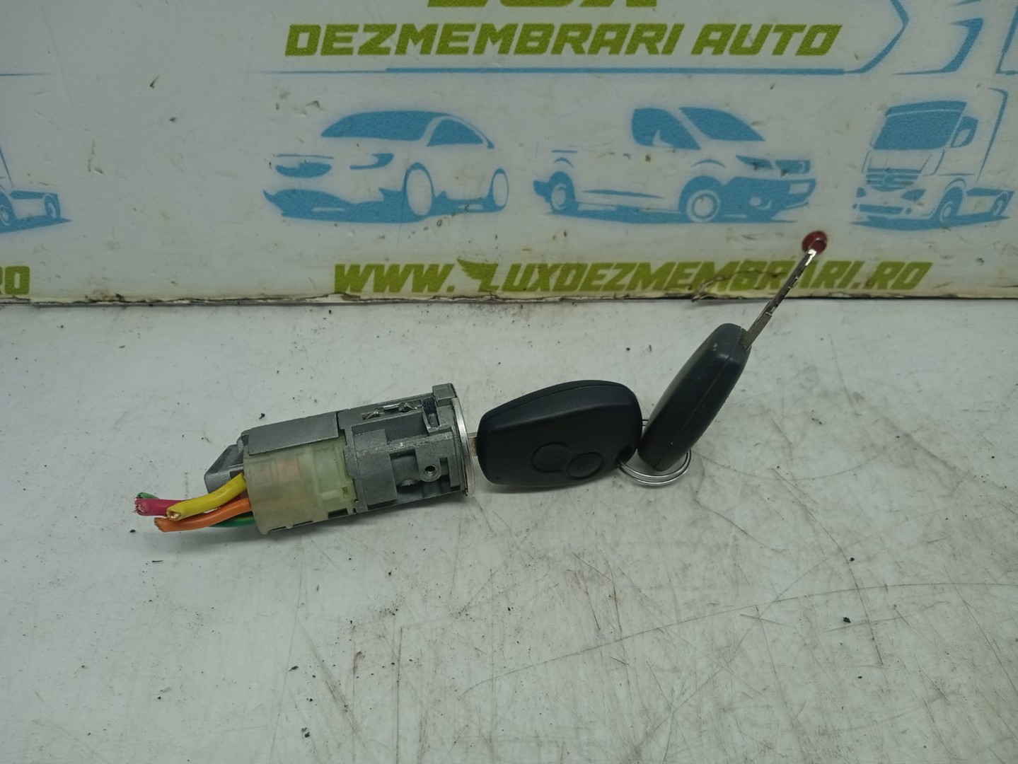 Contact cu cheie Dacia Logan 1 (2004 - 2008)