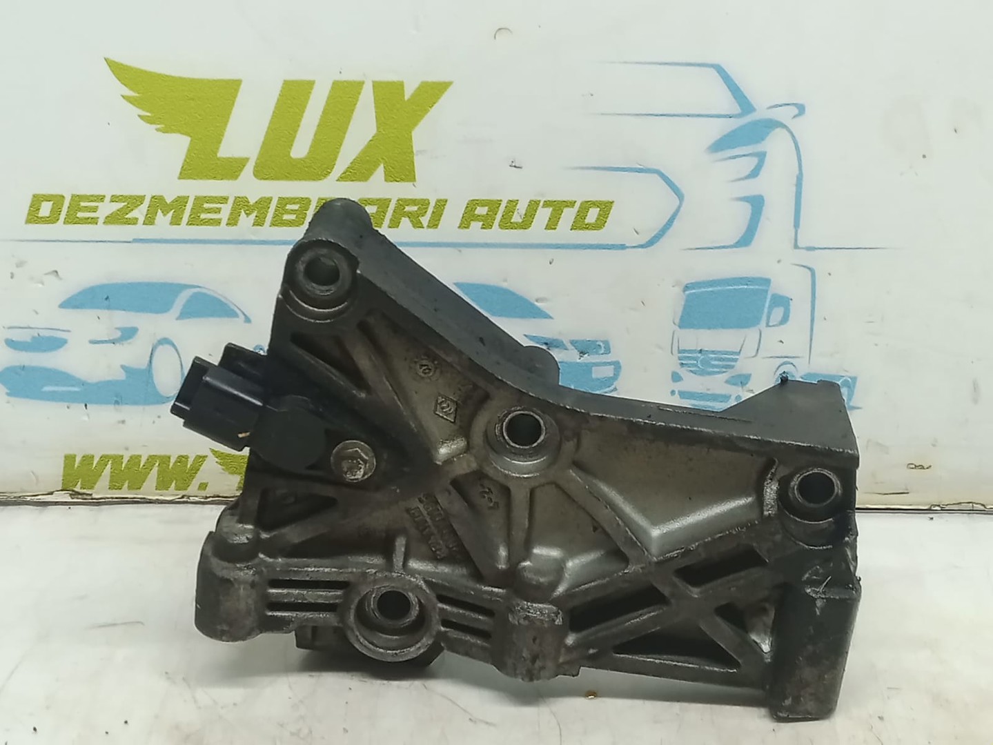 Suport motor 8200101196 Dacia Logan 1 (2004 - 2008)