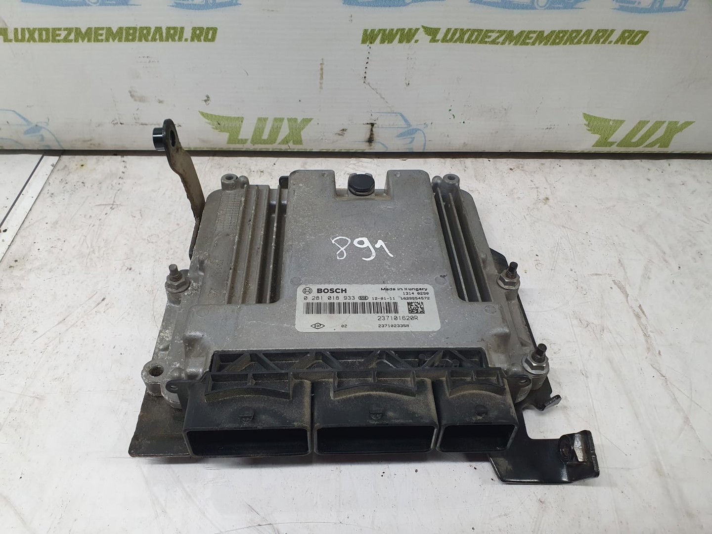 Calculator motor ECU 0281018933 237101620r Renault Laguna 3 (2007 - 2011)