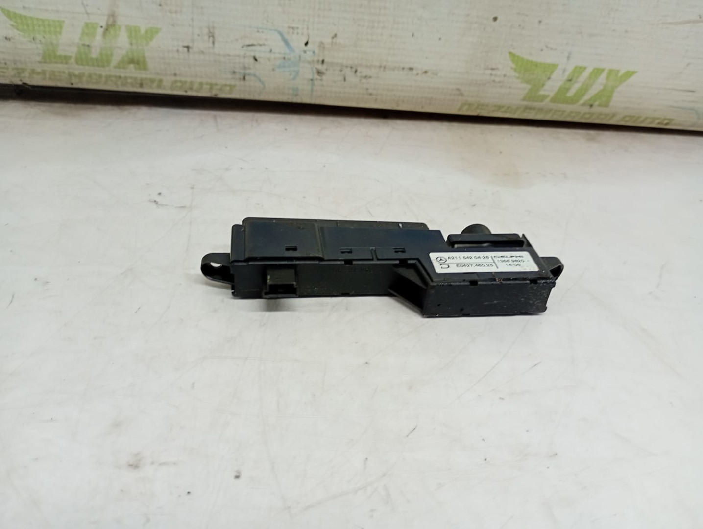 Panou butoane a2115420426 Mercedes Benz CLS-Class C219 (2004 - 2008)