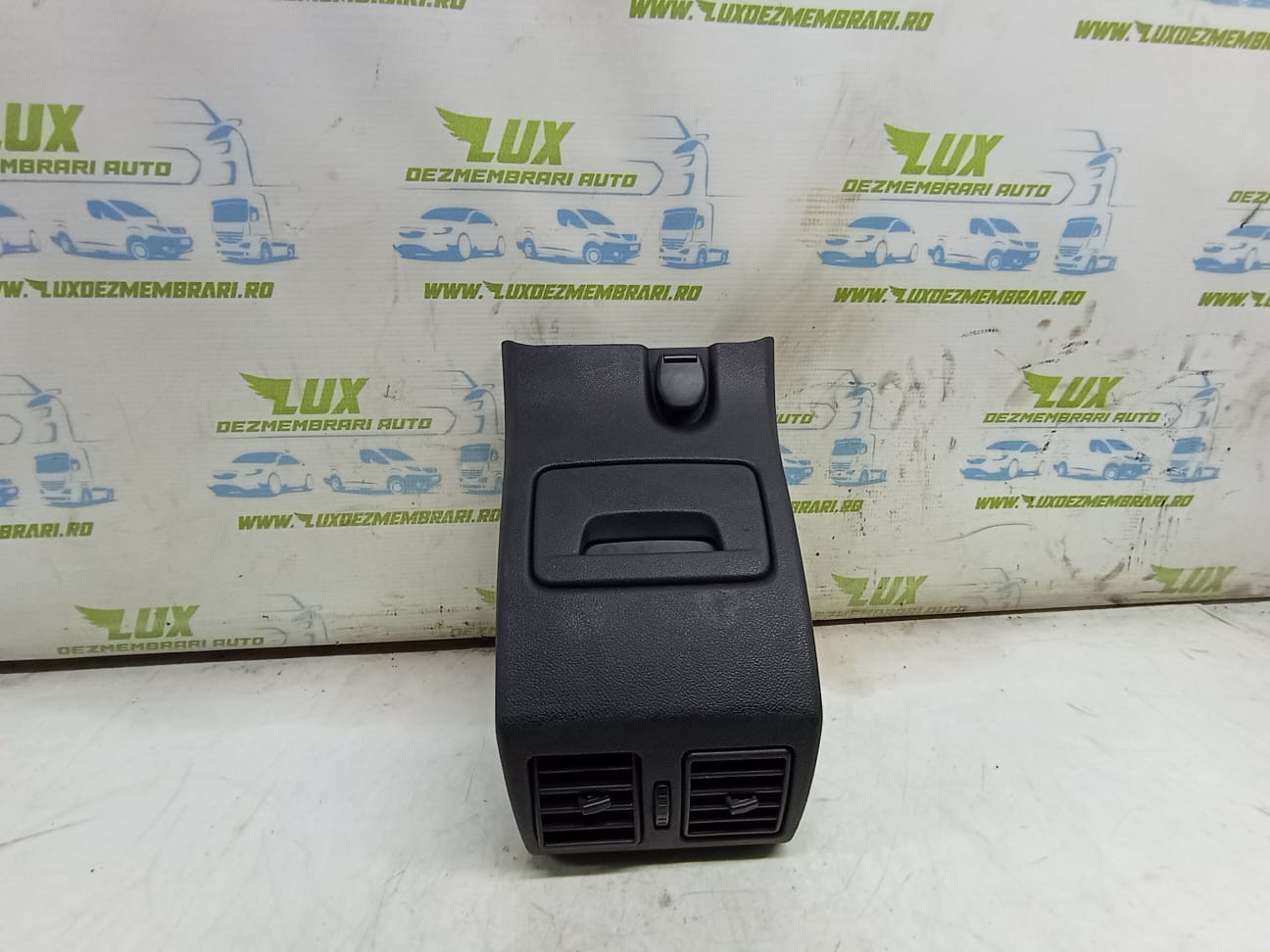 Ornament consola centrala 969180004r Renault Laguna 3 (2007 - 2011)