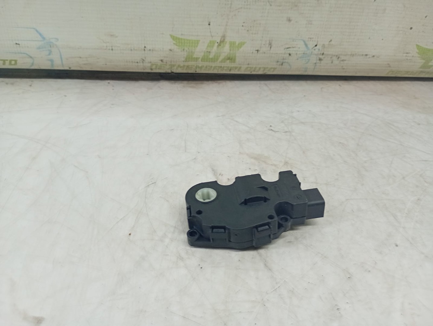 Motoras clapeta mixaj aer t946104a BMW Seria 3 F30 (2011 - 2016)
