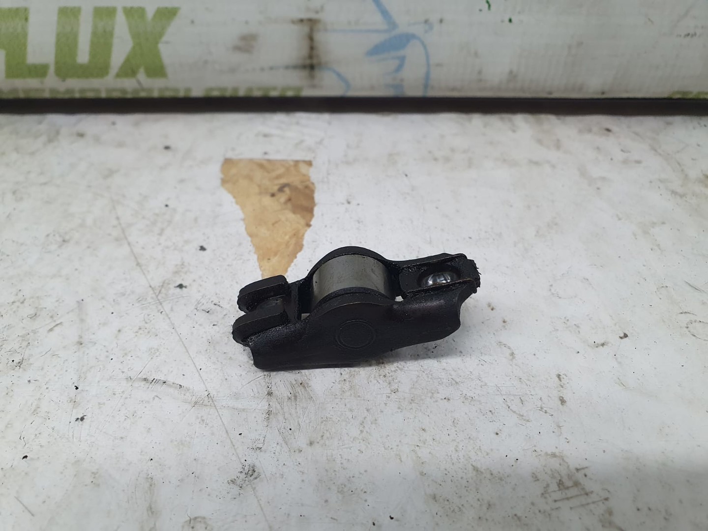 Culbutor tachet Volkswagen Golf 5 (2003 - 2009)