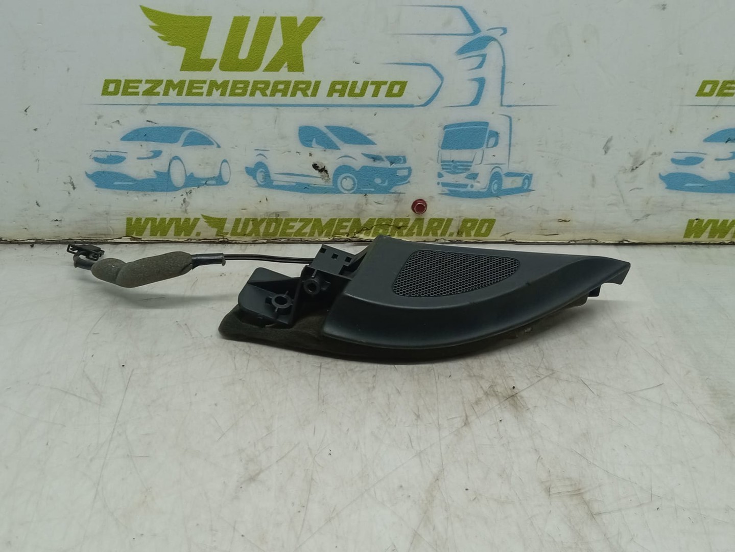 Boxa difuzor tweeter 1k0837993 Volkswagen Golf 5 (2003 - 2009)
