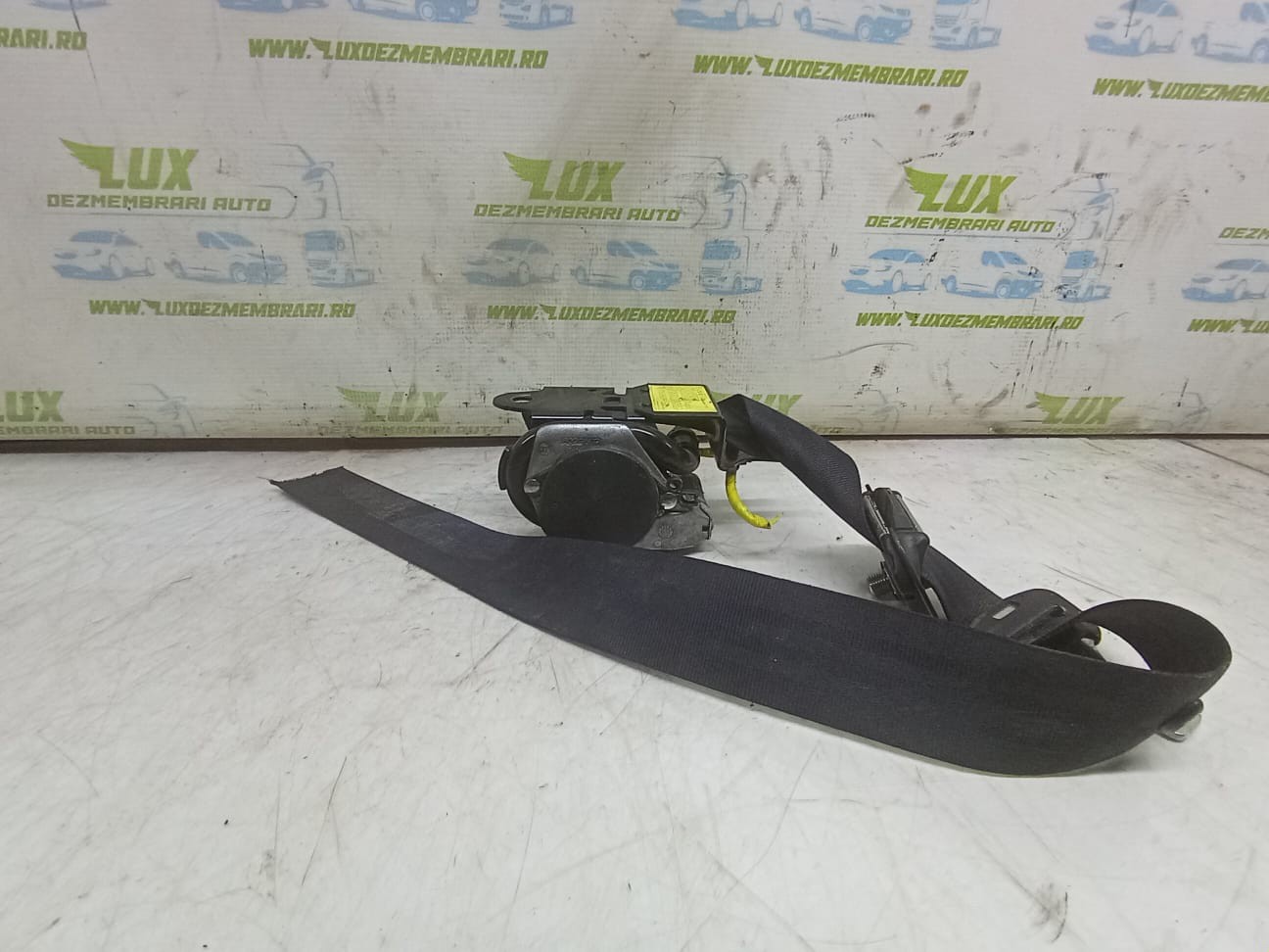 Centura siguranta stanga fata 604675800a Mitsubishi ASX 1 (2010 - 2012)