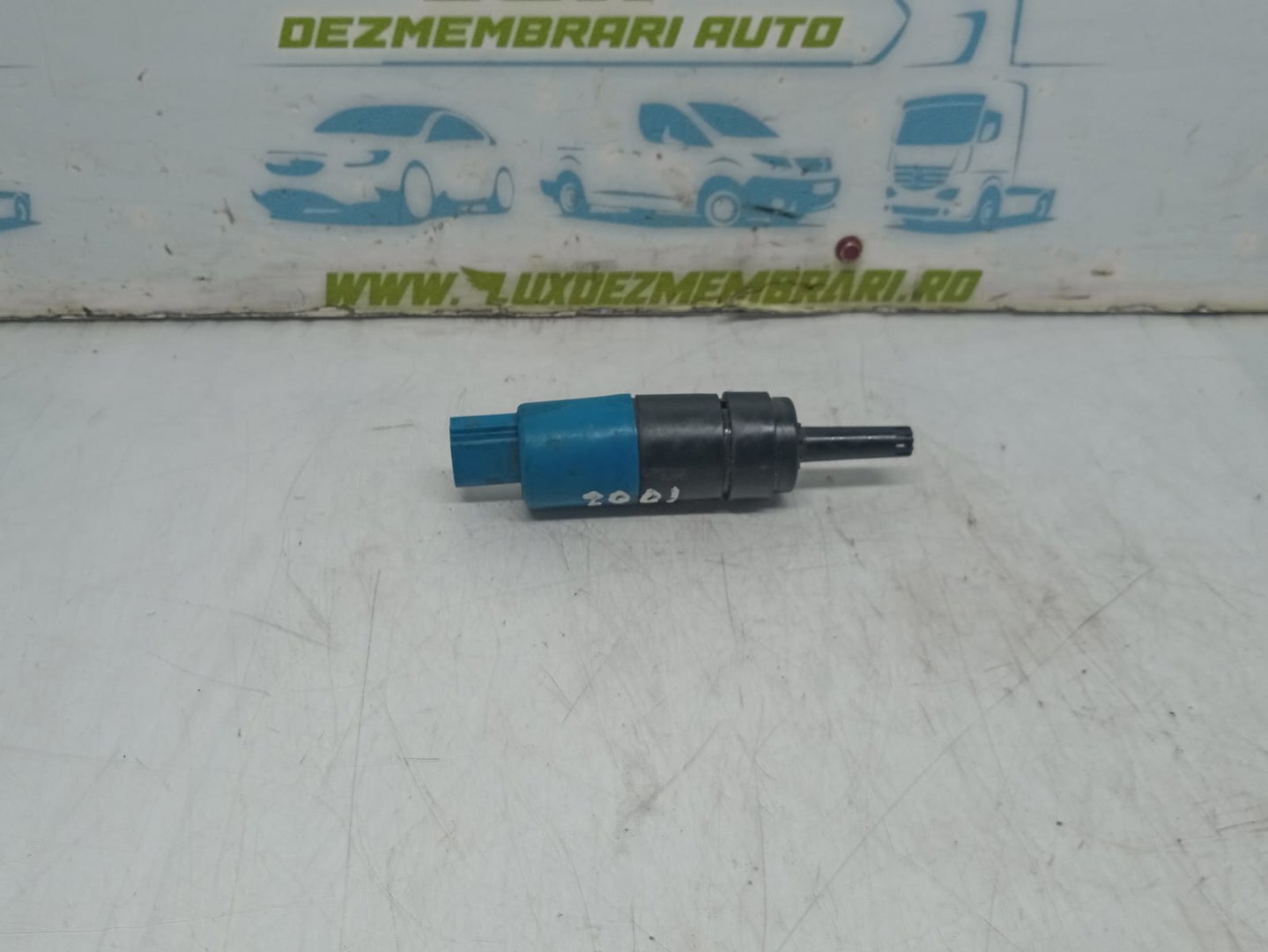 Pompa vas lichid parbriz 3b7955681 Volkswagen Golf 5 (2003 - 2009)