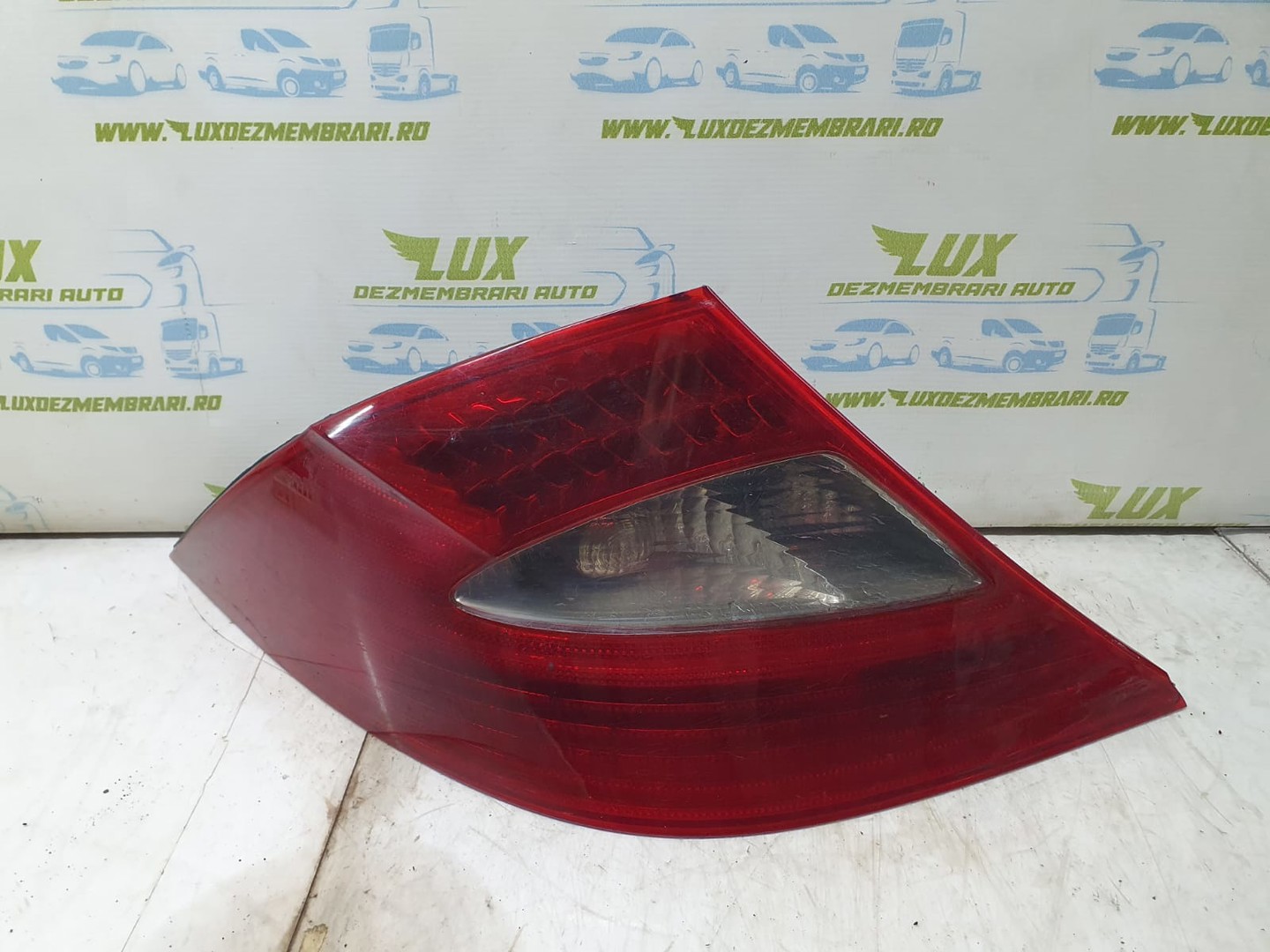 Stop stanga 427121L Mercedes Benz CLS-Class C219 (2004 - 2008)