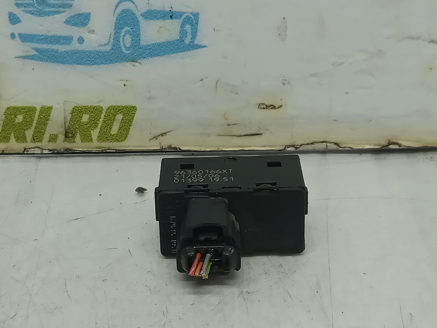 Buton geam 96360166xT Peugeot 407 1 (2004 - 2010)