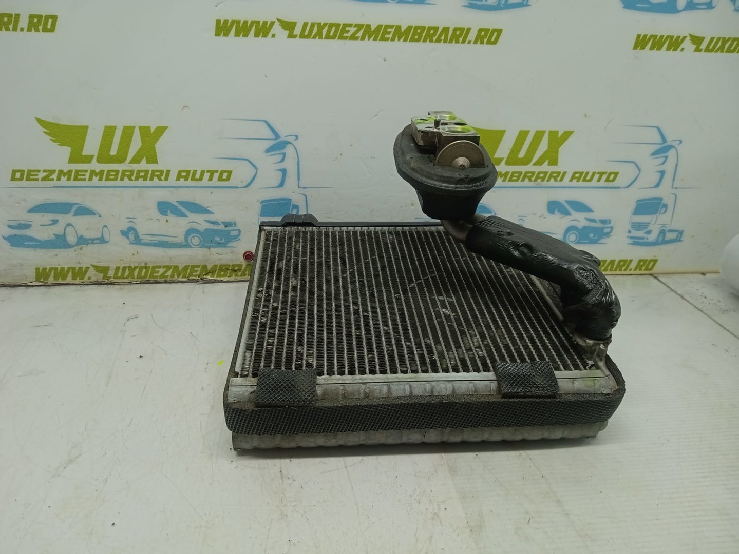 Radiator clima bord 3c1920103B Volkswagen Golf 5 (2003 - 2009)