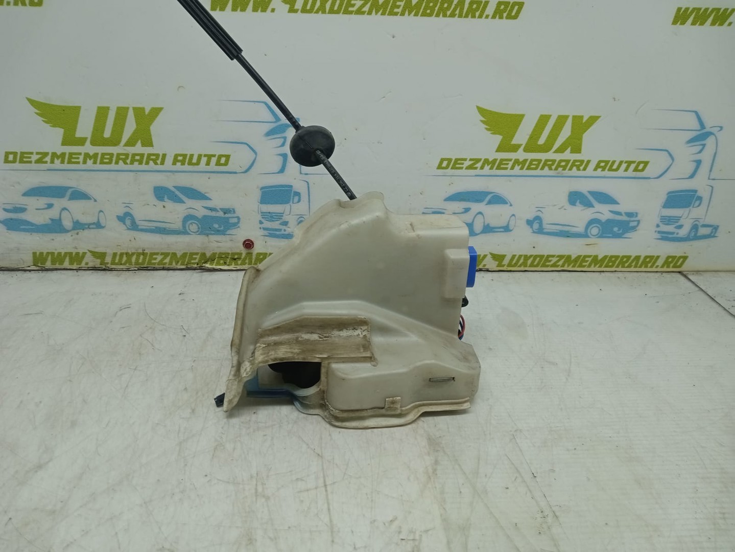 Broasca dreapta fata 3D1837016AC Volkswagen Golf 5 (2003 - 2009)