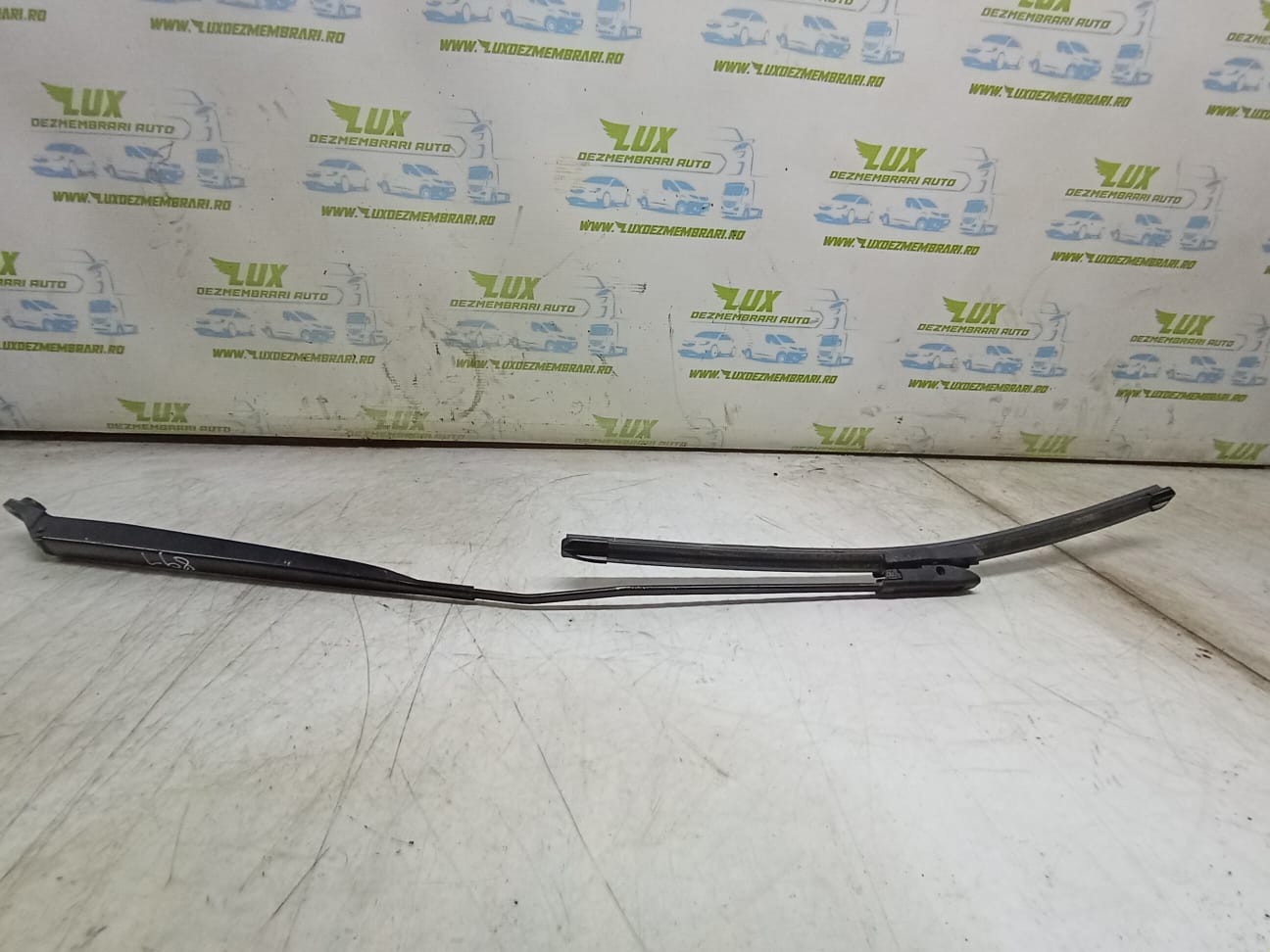 Brat stergator parbriz dreapta 4b2d Renault Laguna 3 (2007 - 2011)