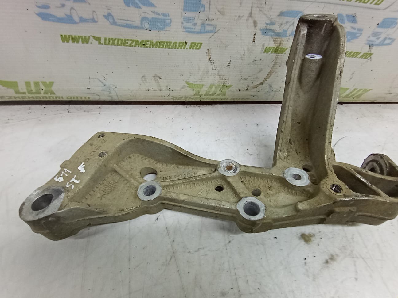 Brat suspensie fata 1k0199295e Volkswagen Golf Plus 1 (2004 - 2009)