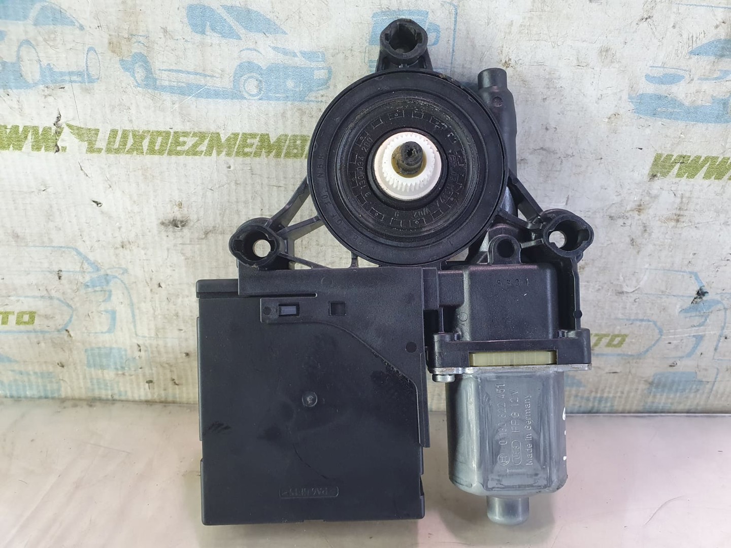 Motoras geam stanga fata 3aa959701a Volkswagen Passat B7 (2010 - 2015)