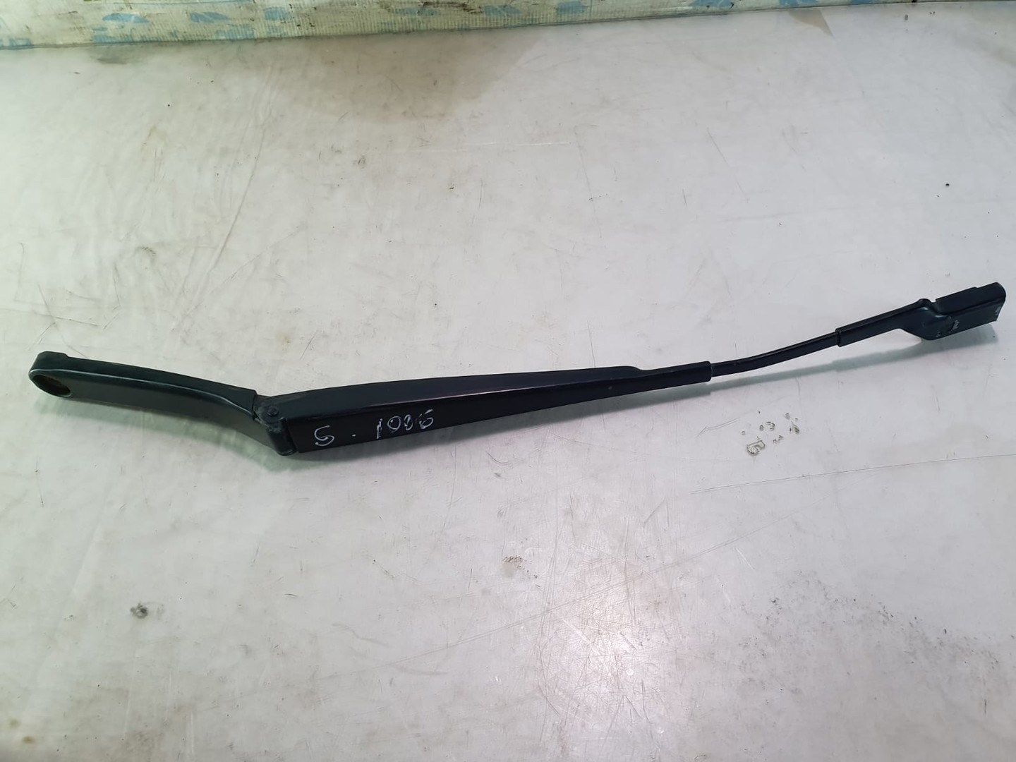 Brat stergator parbriz stanga 3c1955409c Volkswagen Passat B7 (2010 - 2015)