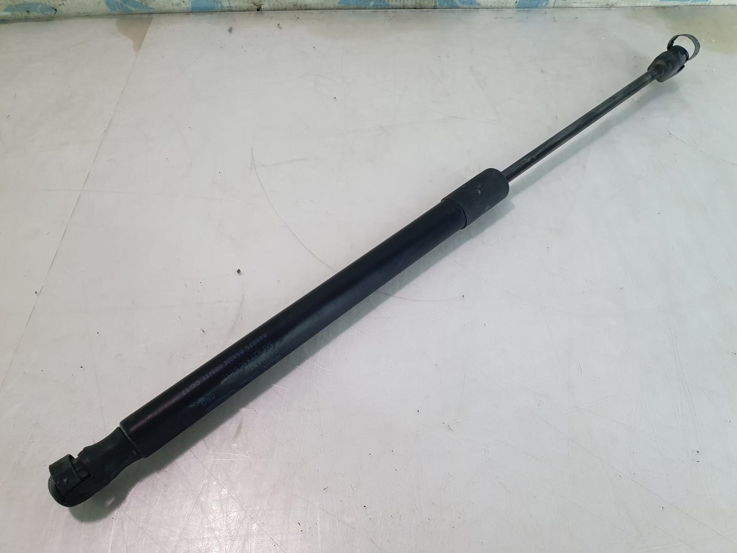 Amortizor haion 3af827550b Volkswagen Passat B7 (2010 - 2015)