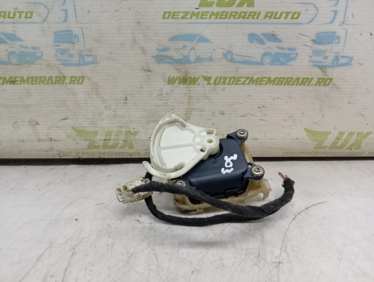 Motoras clapeta mixaj aer 74022046of Volkswagen Passat B5 (1996 - 2000)