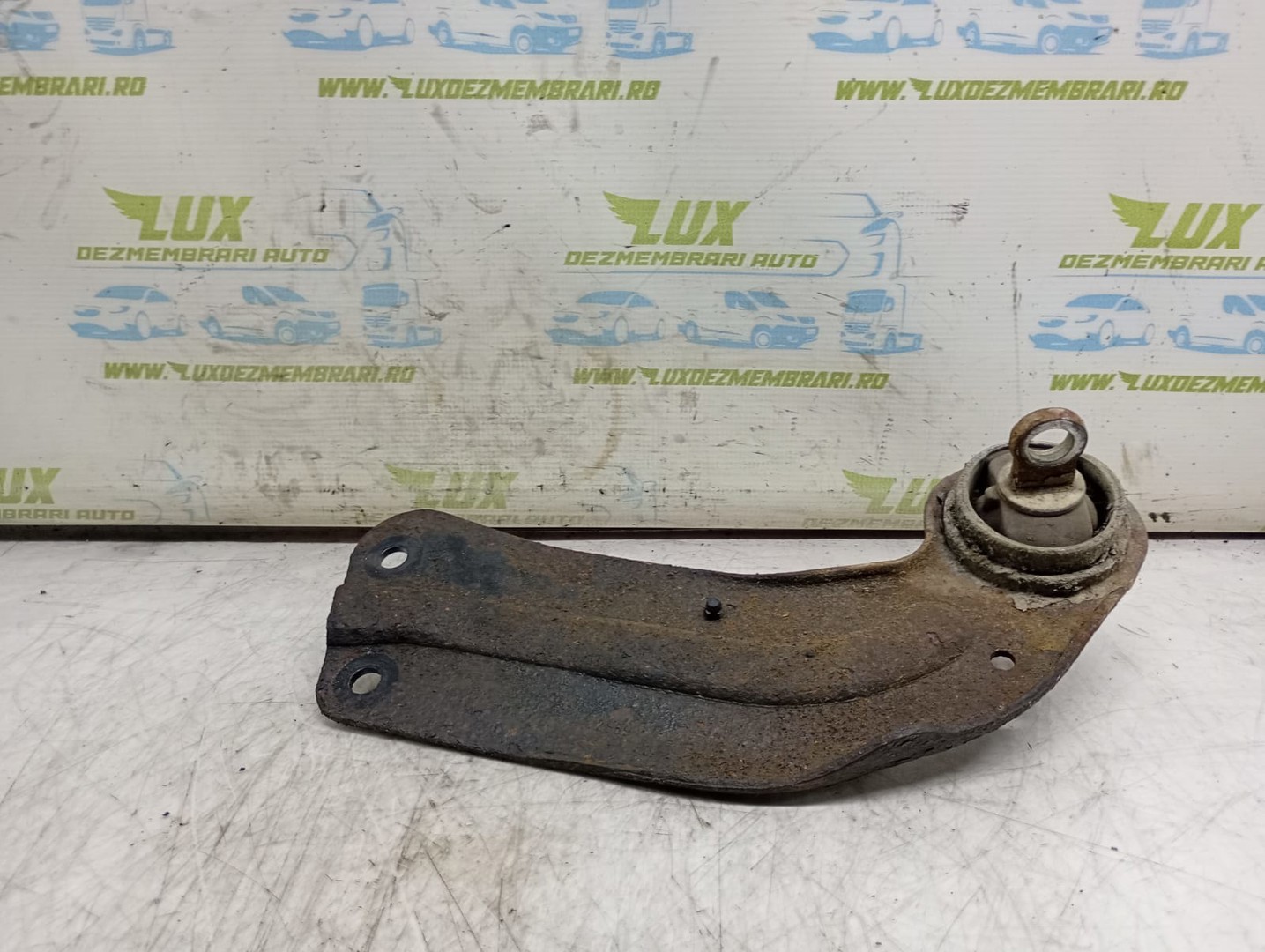 Brat suspensie spate Nissan Pathfinder R51 (2004 - 2010)