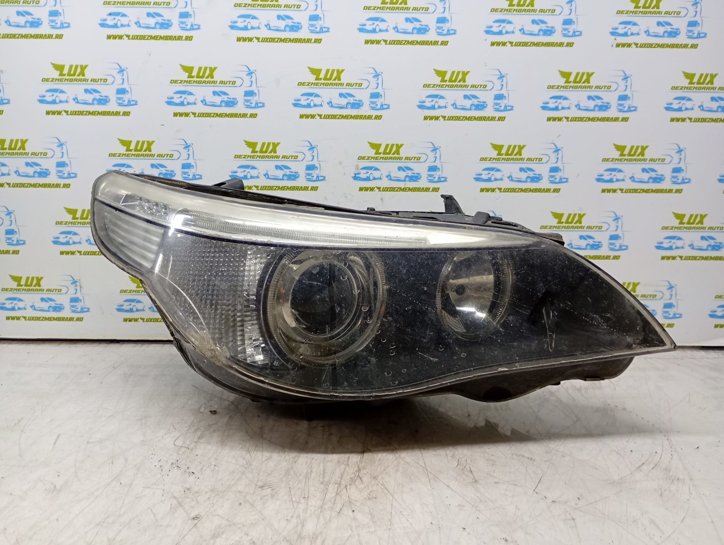Far dreapta VOLAN DREAPTA BMW Seria 5 E60/E61 (2003 - 2007)