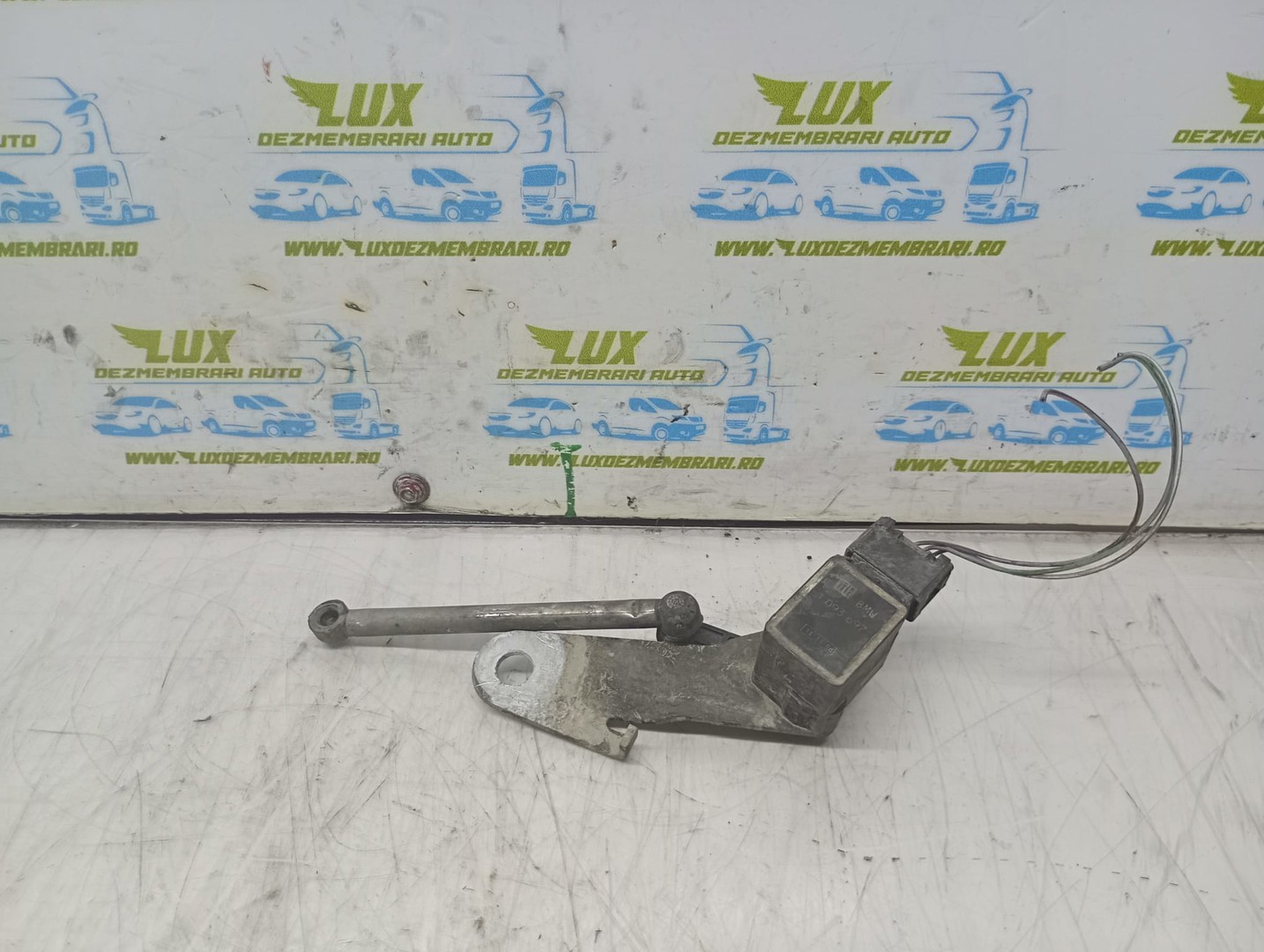 Senzor nivel faruri 1093697 BMW Seria 5 E60/E61 (2003 - 2007)