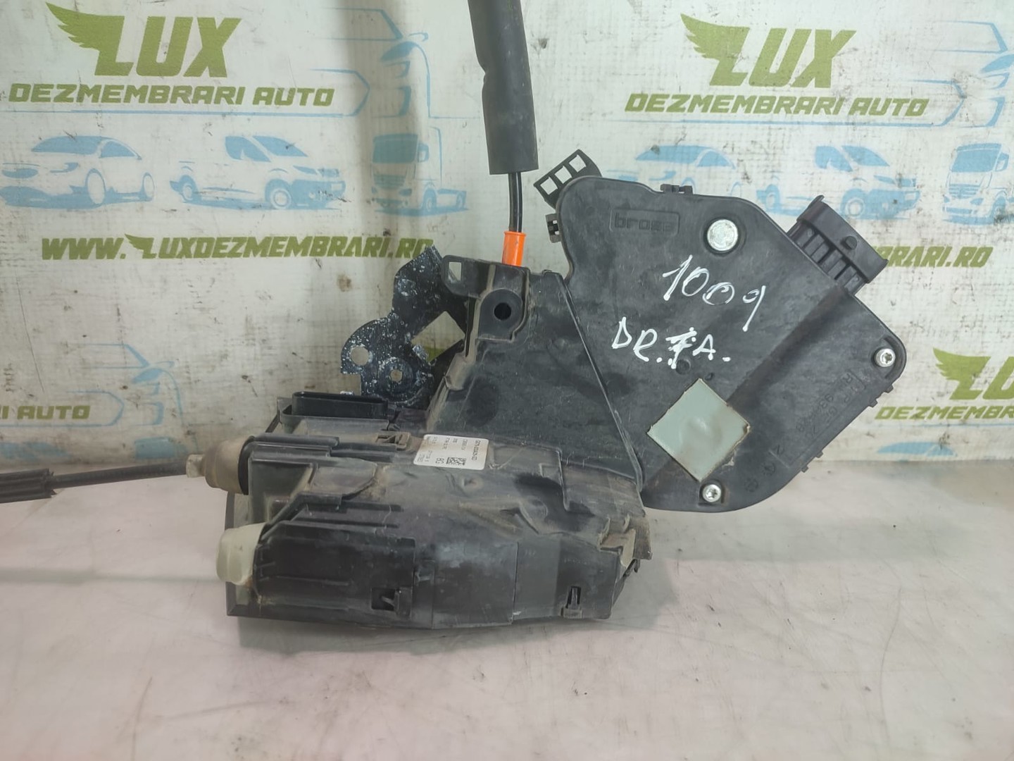 Broasca dreapta fata GX73-203A28-GD Jaguar XE X760 (2014 - 2020)