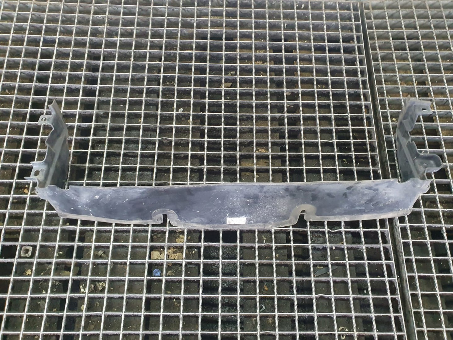 Deflector aer admisie gx73-8a095-aa Jaguar XE X760 (2014 - 2020)