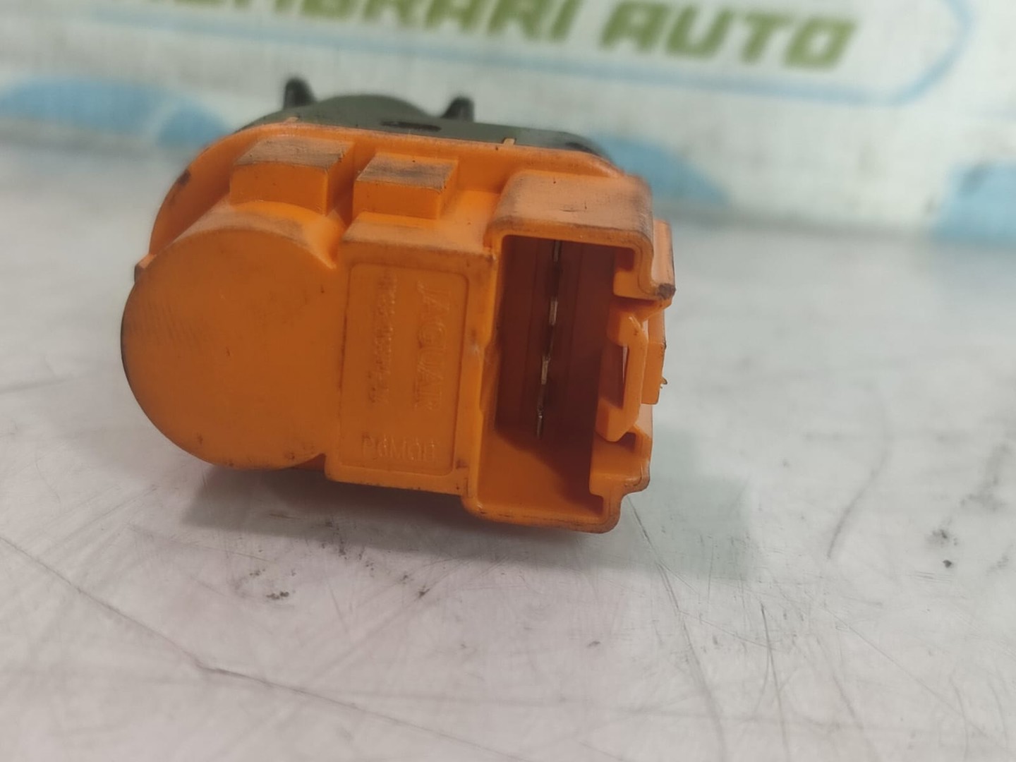 Buton frana de mana hk83-9g854-aa Jaguar XE X760 (2014 - 2020)