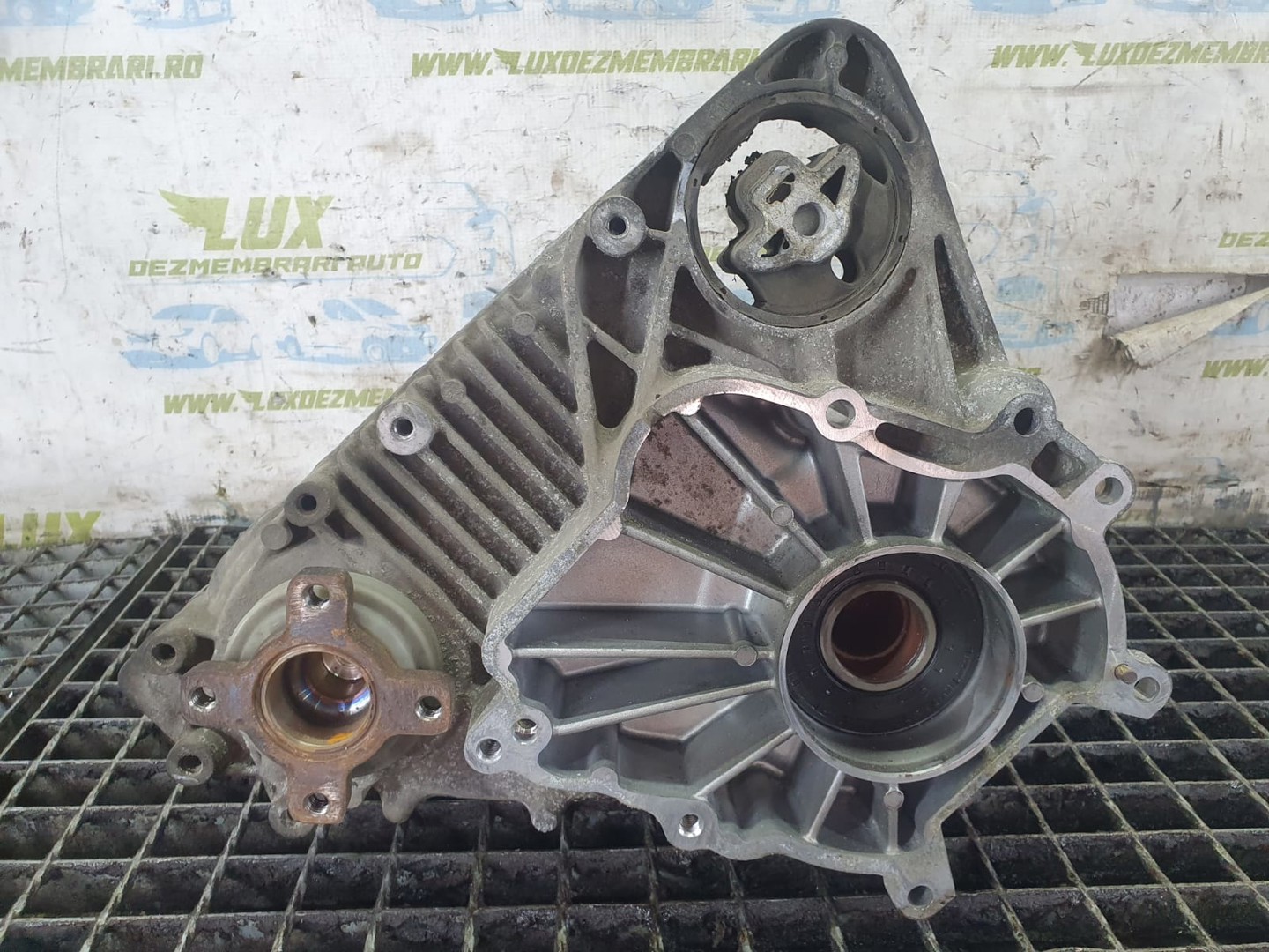 Cutie de transfer 13774410 7566250 BMW Seria 5 G30 (2016 - 2020)