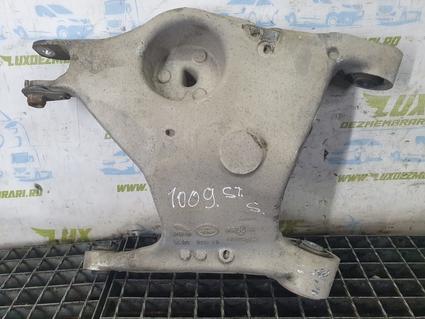 Brat suspensie spate gg0be-1240-Lh Jaguar XE X760 (2014 - 2020)