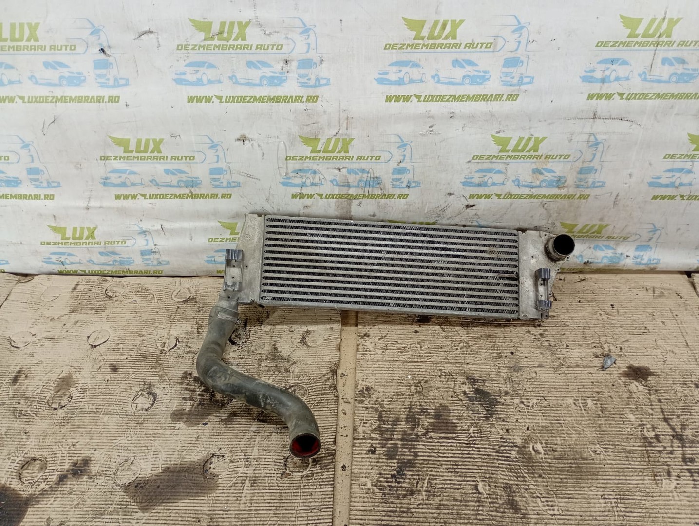 Radiator intercooler 8200468425 Renault Megane 2 (facelift) (2006 - 2012)