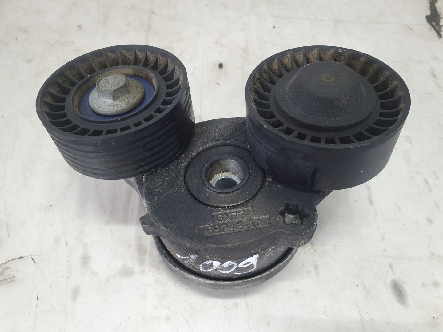 Rola intinzatoare gx73-6b248-aa Jaguar XE X760 (2014 - 2020)