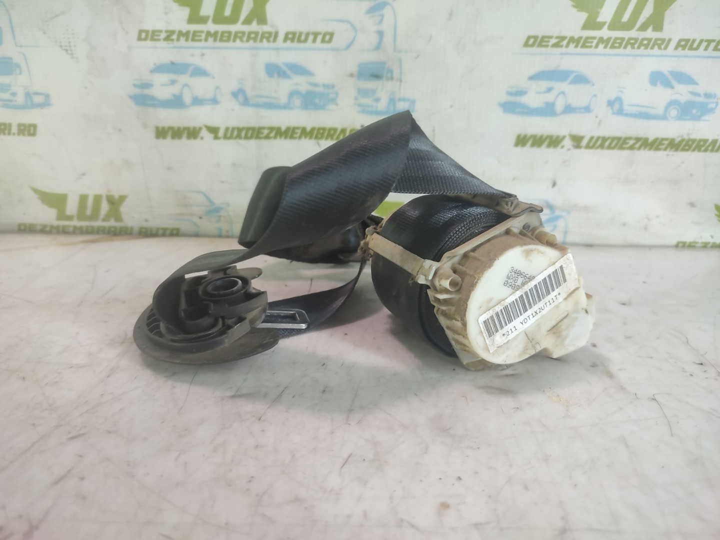 Centura siguranta dreapta spate 2h0857811 Volkswagen Amarok 1 (2010 - 2016)