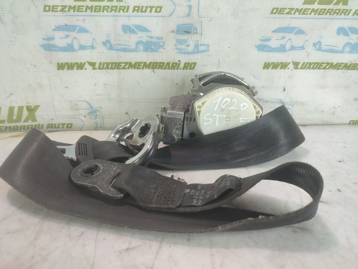 Centura siguranta stanga fata 2h0857805c Volkswagen Amarok 1 (2010 - 2016)