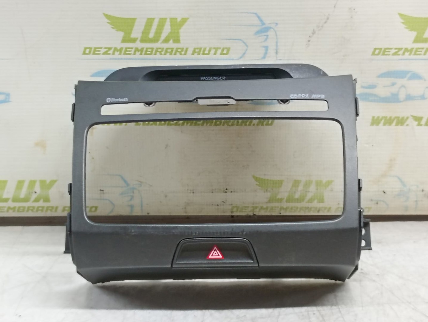 Ornament bord U097813810 Kia Sportage 3 (2010 - 2014)