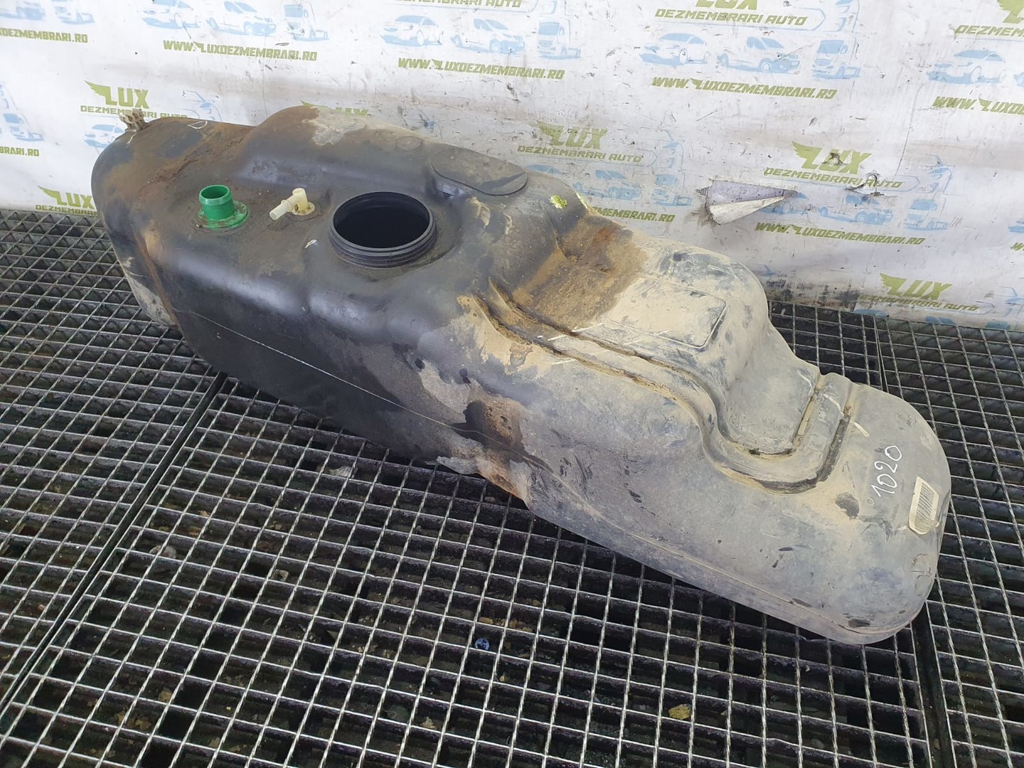 Rezervor combustibil Volkswagen Amarok 1 (2010 - 2016)