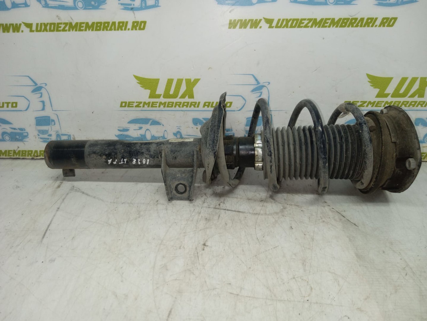Amortizor cu arc stanga fata 5Q3412014K Skoda Octavia 3 (facelift) (2017 - 2020)