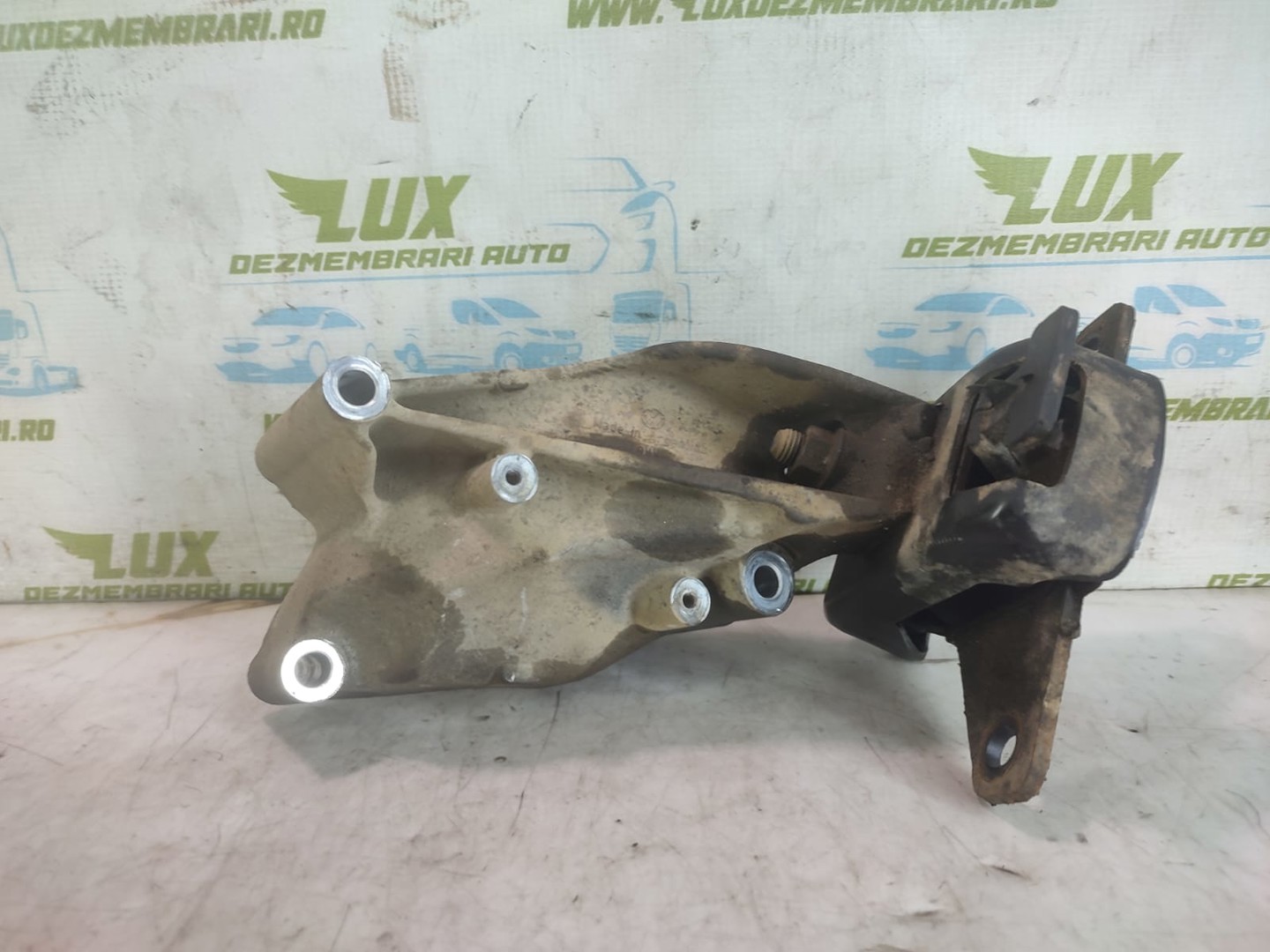 Suport motor 03l199307 Volkswagen Amarok 1 (2010 - 2016)