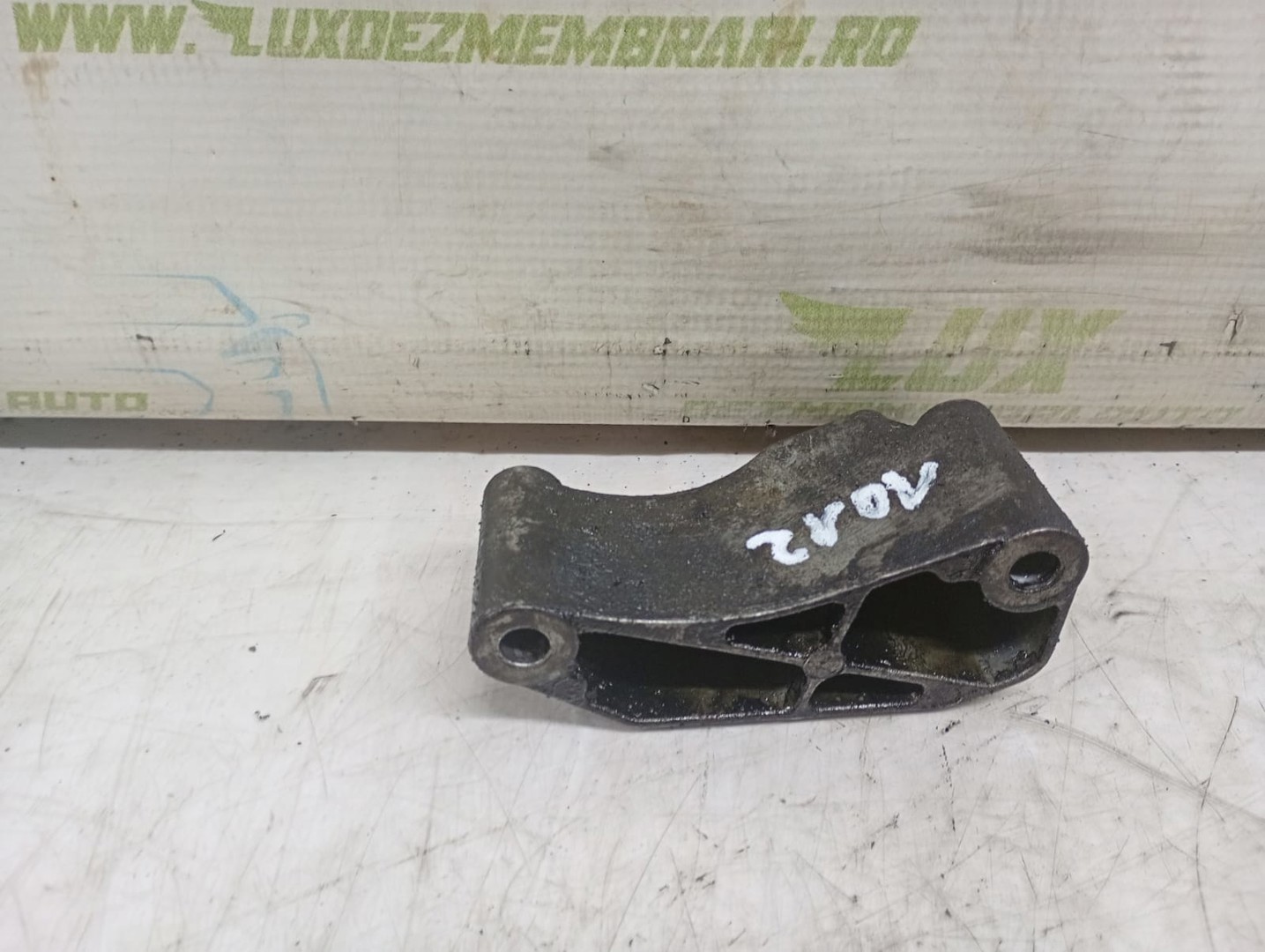 Suport motor a6112340239 Mercedes Benz C-Class W203 (2000 - 2004)