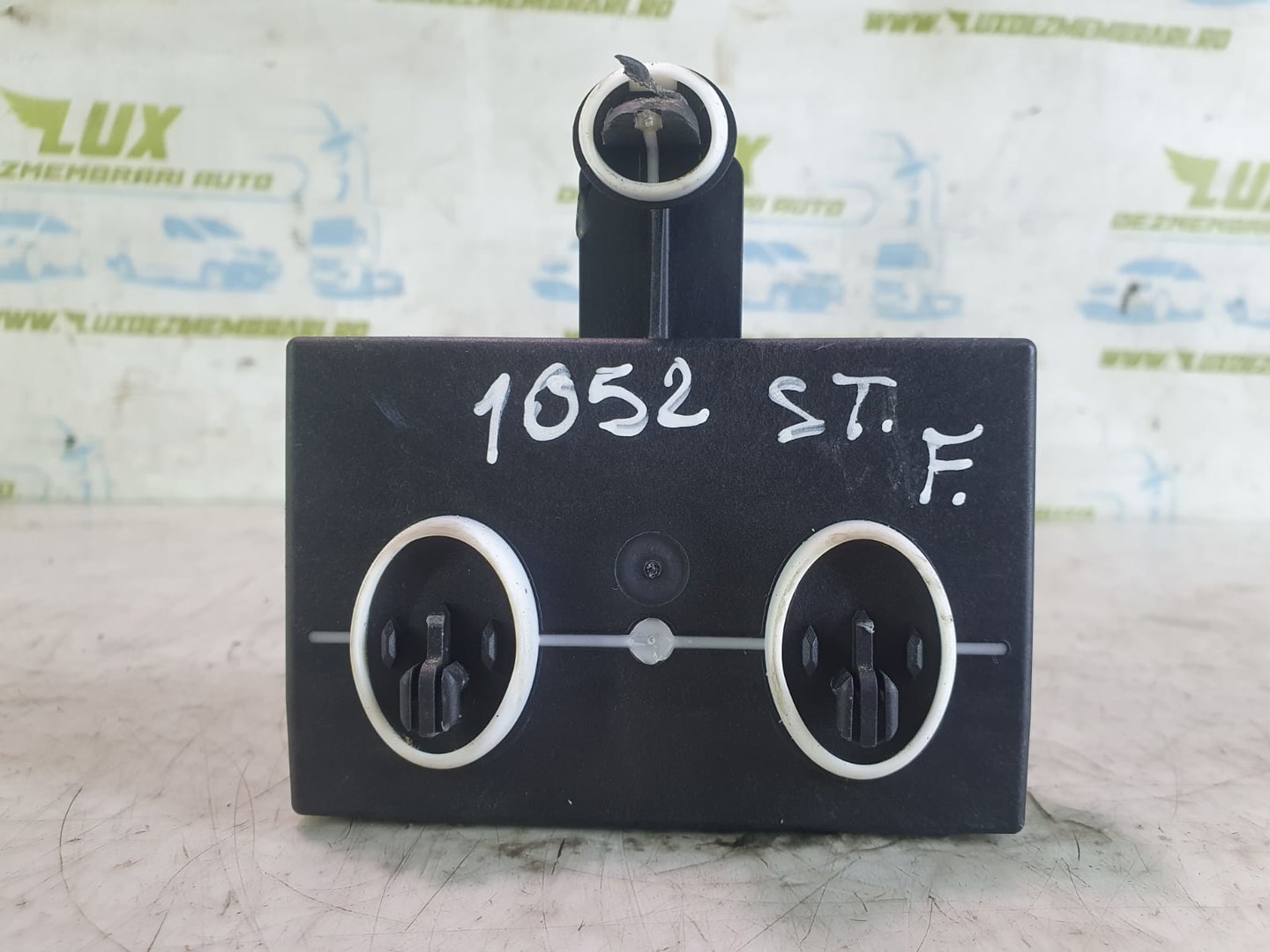 Modul confort usa stanga fata 5q4959593e Volkswagen T-Roc 1 (2017 - 2020)