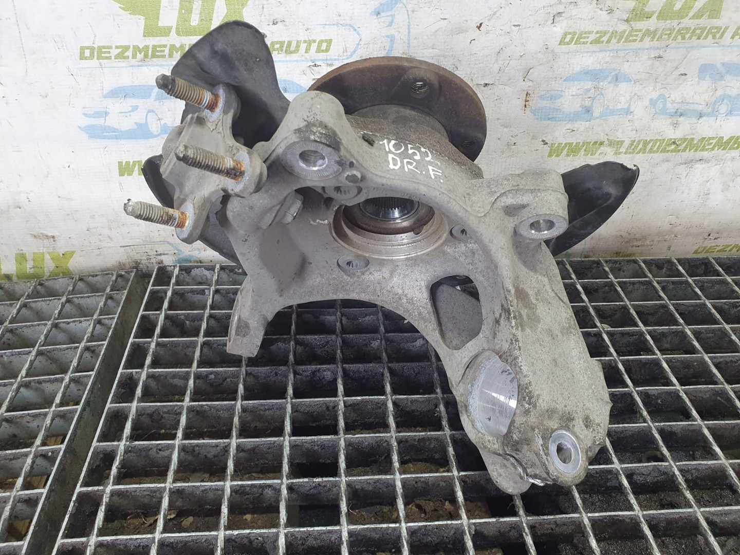 Fuzeta dreapta fata 5q0407258a Volkswagen T-Roc 1 (2017 - 2020)