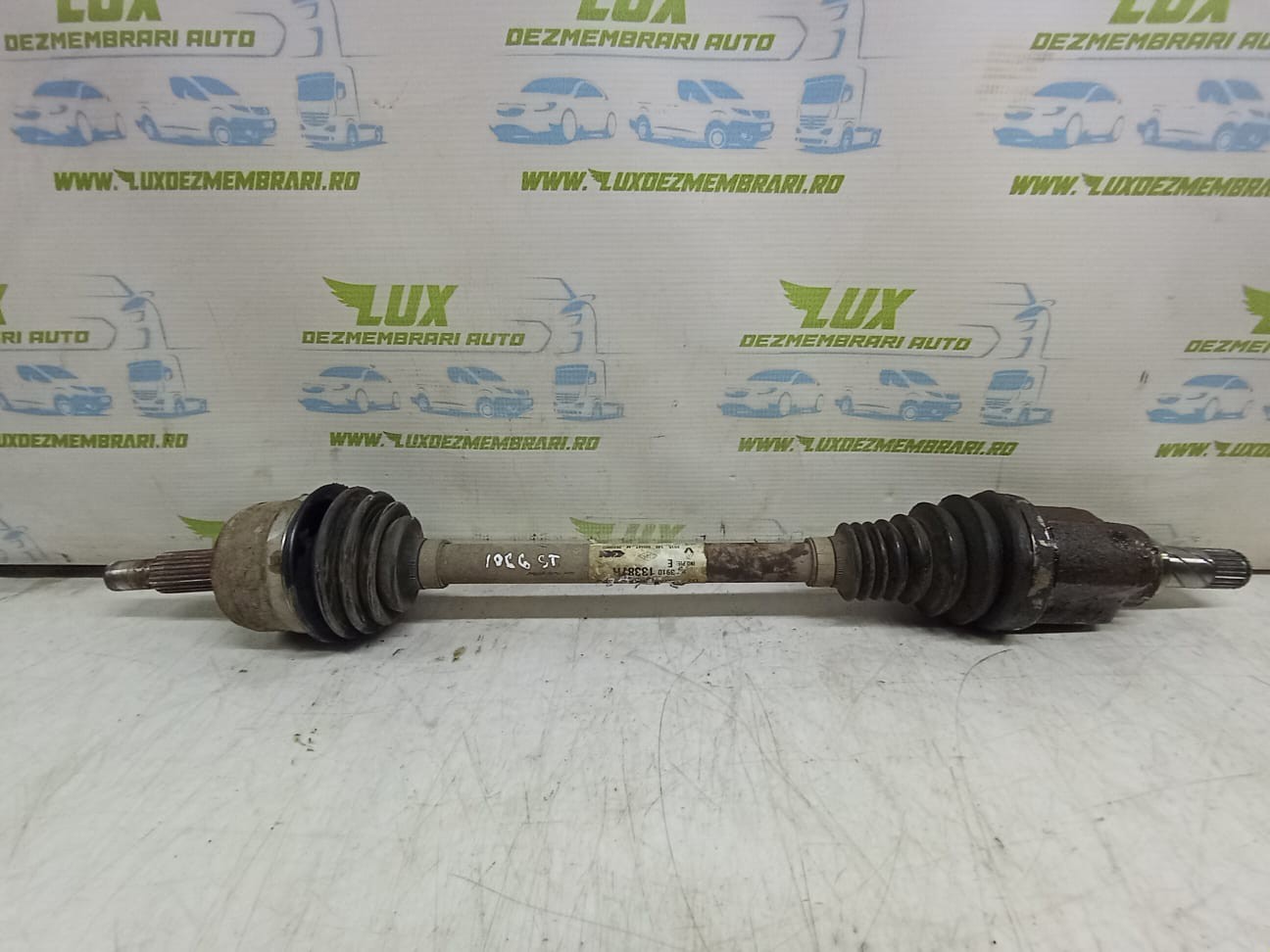 Planetara stanga fata 391013387r Renault Megane 3 (2th facelift) (2013 - 2020)