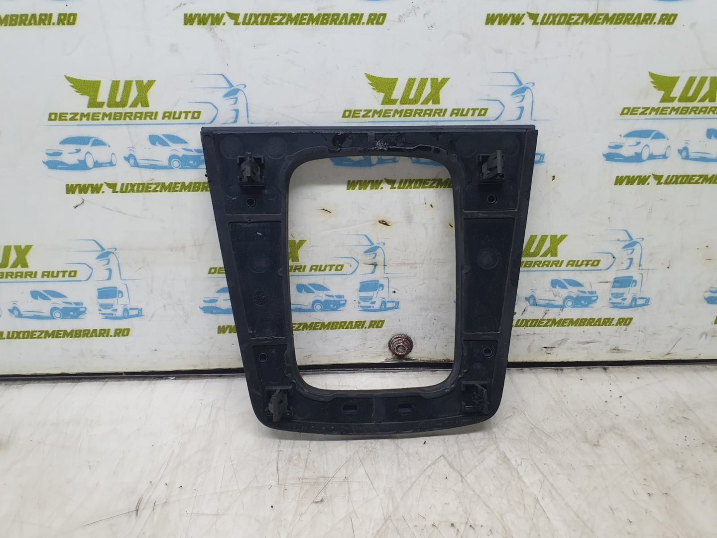 Ornament consola centrala Audi A4 B7 (2004 - 2008)