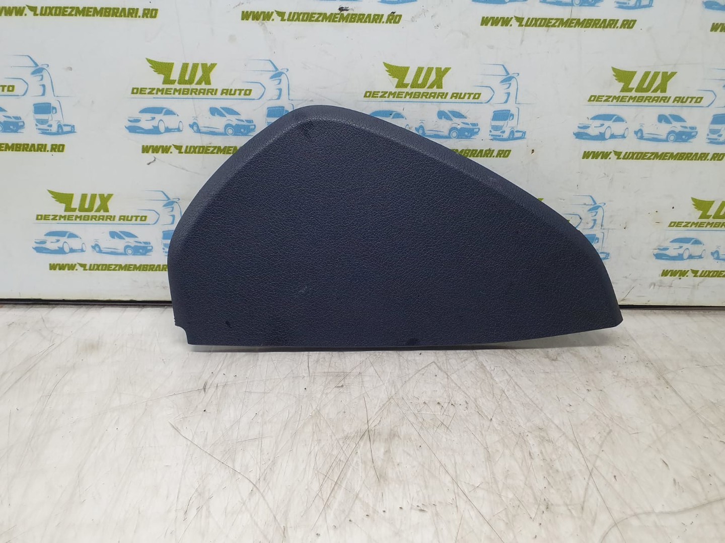 Ornament bord 8E0857085C Audi A4 B7 (2004 - 2008)