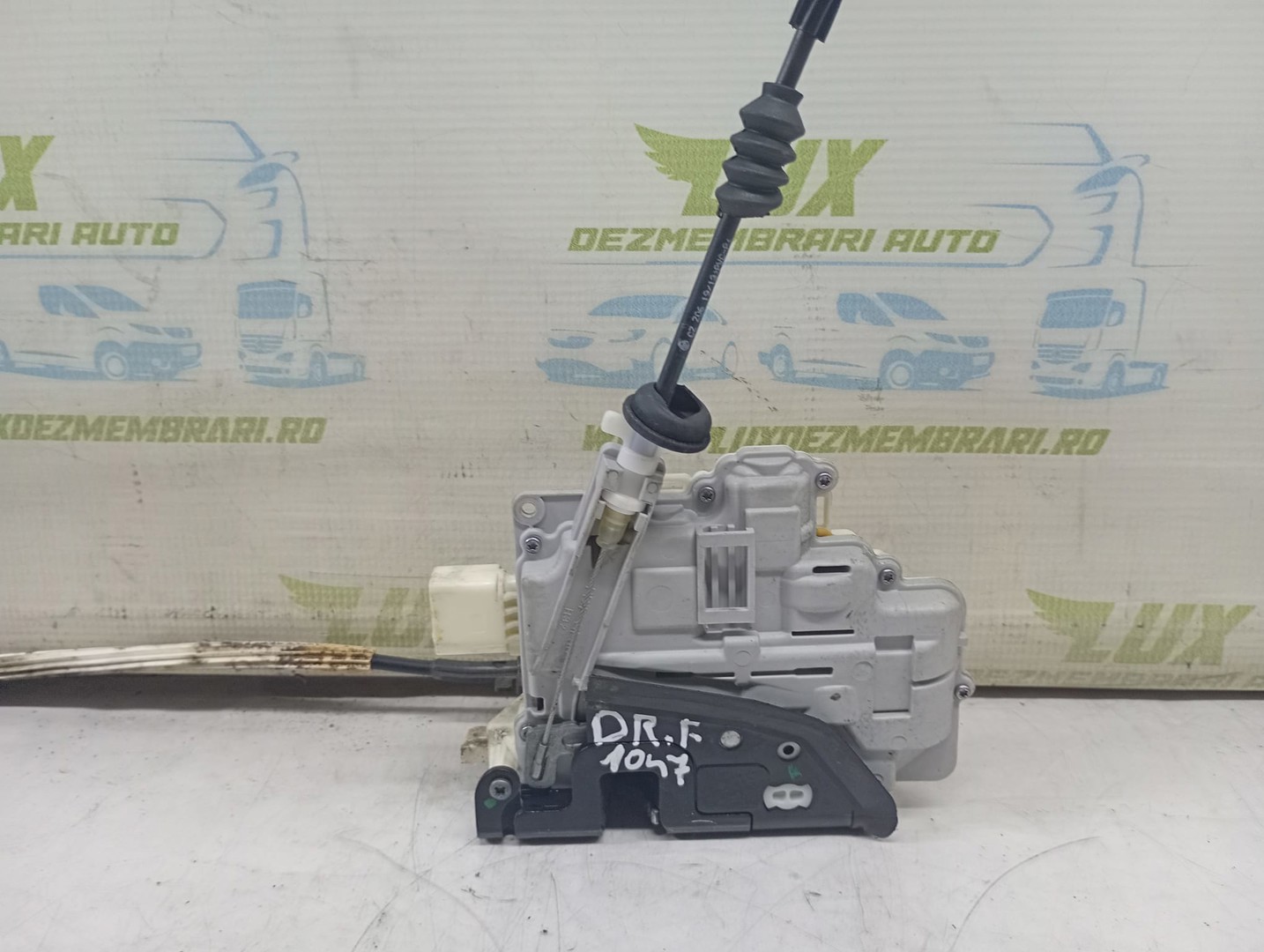 Broasca dreapta fata 3c1837016a Volkswagen Passat B7 (2010 - 2015)