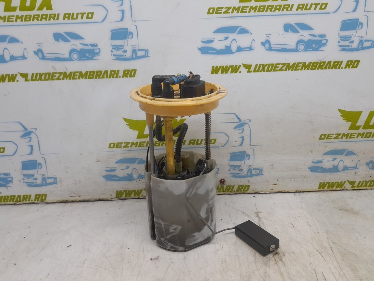 Pompa combustibil 1k0919050j Volkswagen Golf 5 (2003 - 2009)