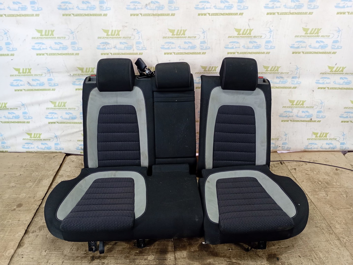 Bancheta spate Volkswagen Passat B7 (2010 - 2015)