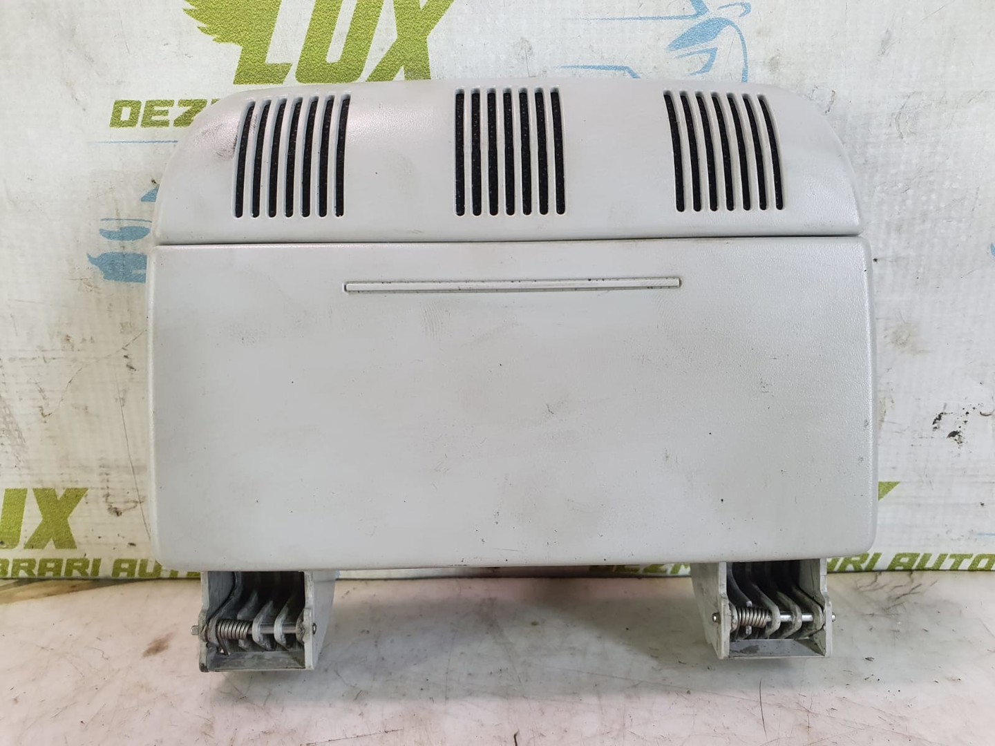 Suport ochelari 1z0868565f Skoda Octavia 2 (facelift) (2008 - 2013)