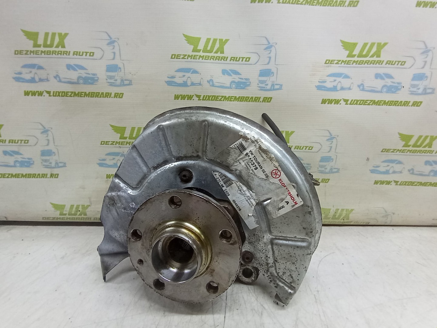 Fuzeta dreapta fata Volkswagen Passat B7 (2010 - 2015)